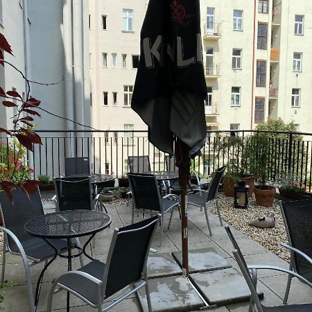 Apartments Cafe No.22 Praga Exterior foto